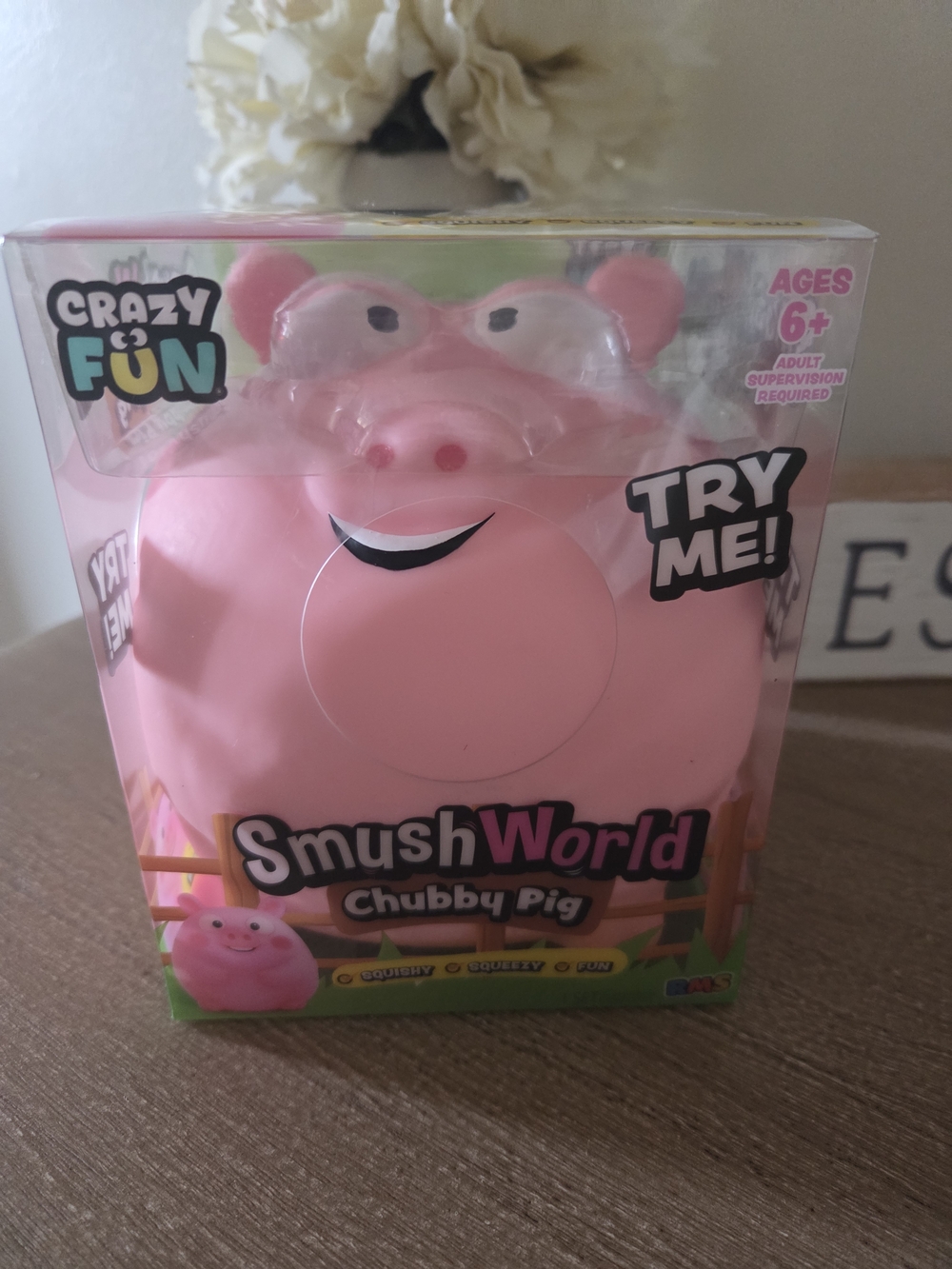 SmushWorld Chubby Pig - Pink Squishy Toy